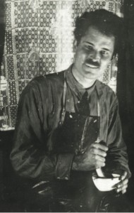 Фёдор Семёнов- Амурский в мастерской. Октябрь 1934